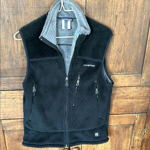 Men’s vintage Patagonia vest